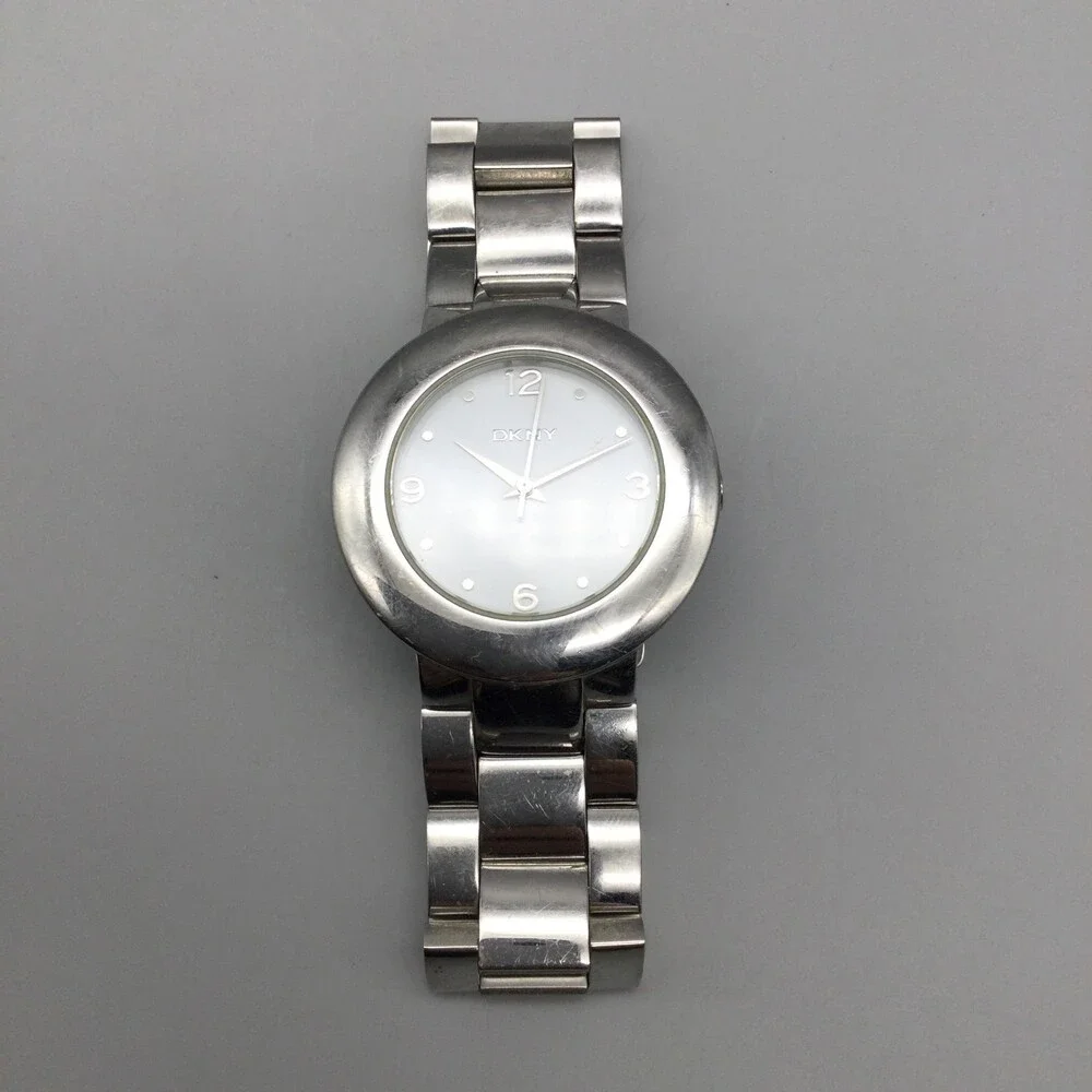 DKNY Womens Watch 36mm White Dial Silver Tone Stainless NY-4815 New Battery 6.5